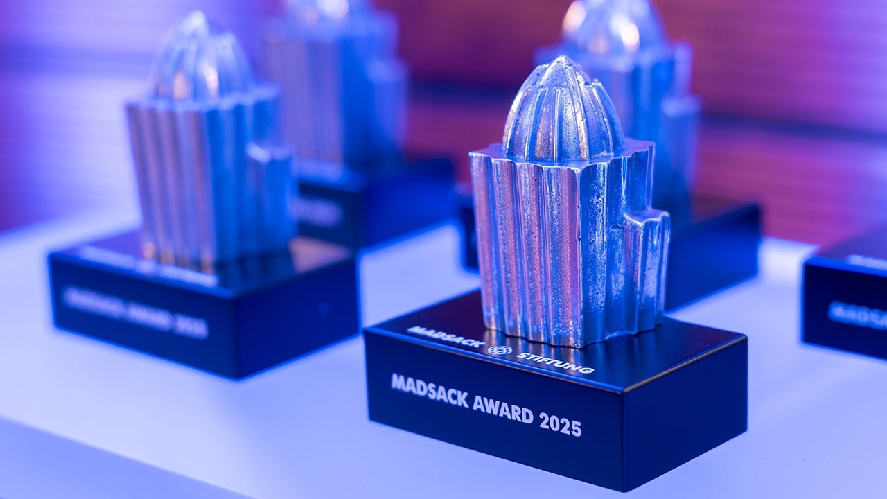 madsack-awards-2025_preise Foto der Preise Madsack Award 2025